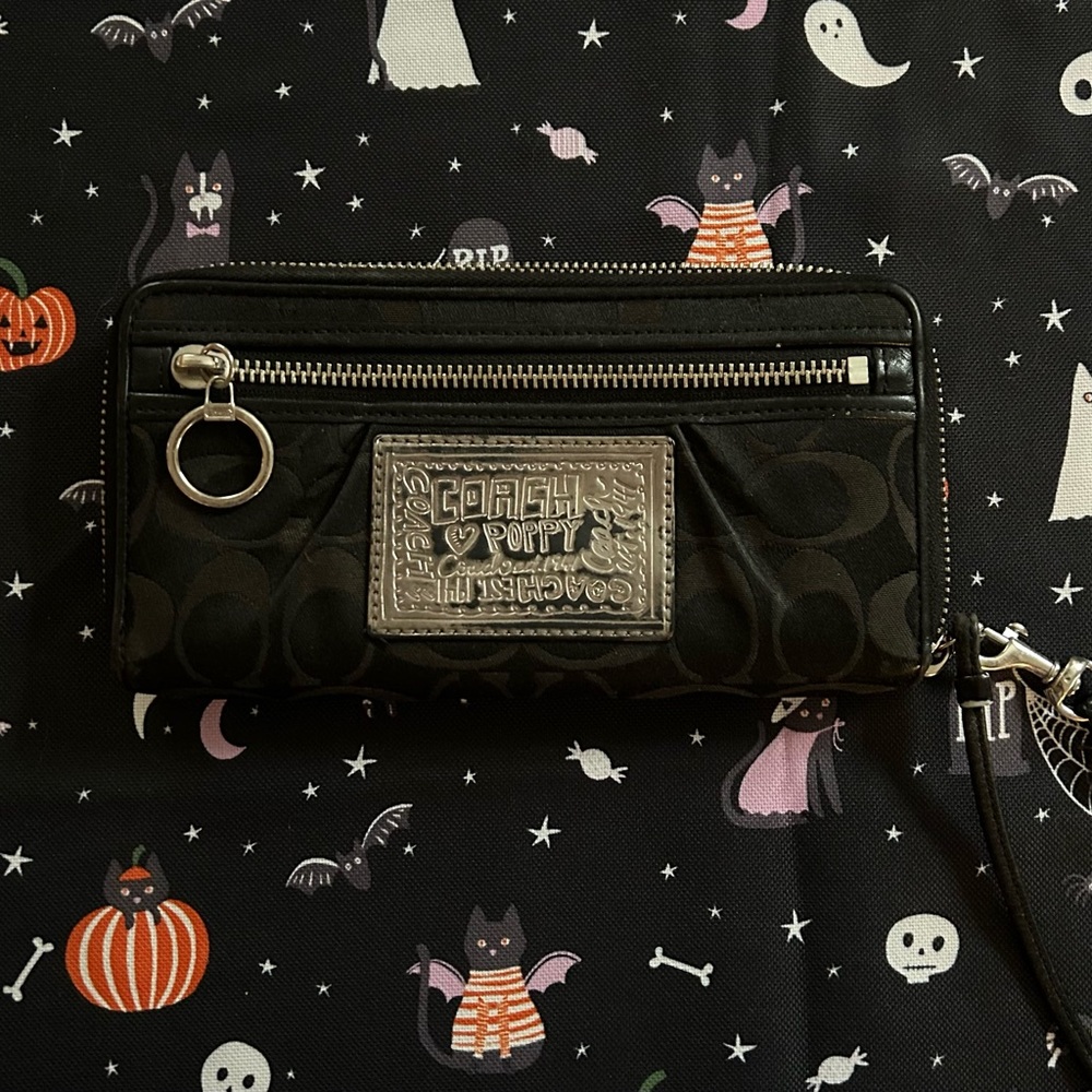Coach Poppy Wristlet